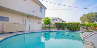 6944-6954 Coldwater Canyon Ave. Gallery 22