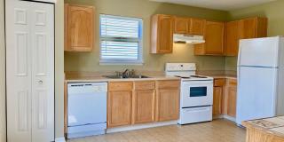 Wonderful 3 Bedroom 2.5 Bathroom Two Story Home with Loft on the Pond in Wayne! Gallery 11