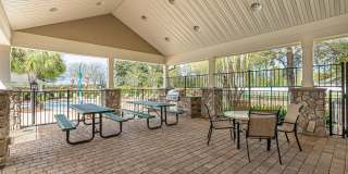 2100 PEBBLE POINT Drive Gallery 25