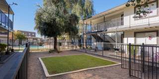 Mariposa Flats Gallery 21