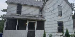 3 Bedroom/ 1 Bath--461 E. Garfield Ave. Gallery 1