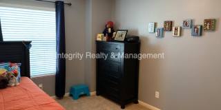 4 Bed, 3.5 Bath, 2380 Sqft - 4367 Prairie Rose Cir Gallery 17