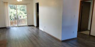 Townhome with 4 bedrooms, 2.5 bath Gallery 3