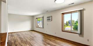 13304 Parkwood Dr # 203 Gallery 13