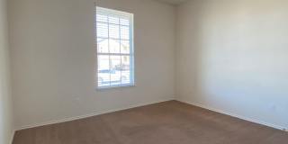Need space? Huge 2 story home in Trimmier Estates! Gallery 4