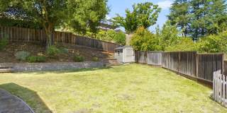 Spacious 4-bedroom 2-Bath in Desirable Area in Walnut Creek! Gallery 8