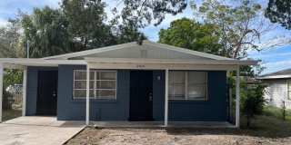 Two bed one bath home Gallery 1