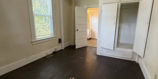 2 Bedroom, 1 Bathroom Cottage in the heart of Bellingham! Gallery 3