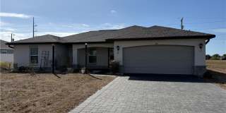 910 NW 8th Terrace Gallery 1