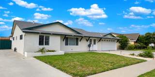 3 Bedroom 3 Bath Single Story Pool Home Gallery 1