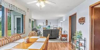 Martha Lake view | 3 bed / 2 bath Lynnwood rambler Martha Lake view | 3 bed / 2 bath Lynnwood rambler Gallery 12
