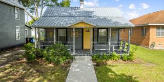 CHARMING DOWNTOWN ST. CLOUD COTTAGE – 2 BEDROOM / 1 BATH CHARMING DOWNTOWN ST. CLOUD COTTAGE – 2 BEDROOM / 1 BATH Gallery 1