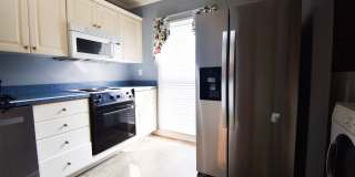 COMING SOON!! 3 Bedroom 1.5 Bathroom Townhome- Pets Considered Gallery 5