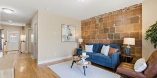 The Kimberly Gallery 17