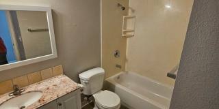 Beautifully Renovated 3 Bedroom, 1 1/2 Bathroom Duplex on the Boise Bench! Newer Carpet and Paint. Gallery 12