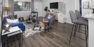 1801 Metro West Gallery 9