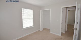 Adorable 3bd 2 ba home with washer/dryer included! Gallery 16