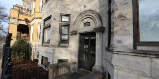 2431 N Kedzie Boulevard 2431 N Kedzie Boulevard Gallery 1