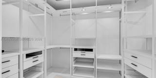 900 Brickell Key Blvd Gallery 25