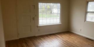 Charming 3BR Home with Beautiful Wood Floors Gallery 1