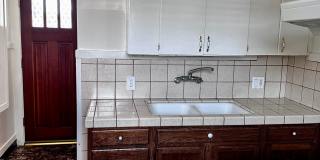 2440 East 3rd Street - 2440 1/2 Gallery 8