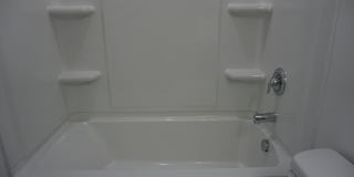 Layton Townhome 3 Bed 2.5 Bath Gallery 30