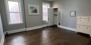 2048 Russell Boulevard Gallery 10