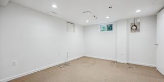 212 FREDERICK Avenue S Gallery 58