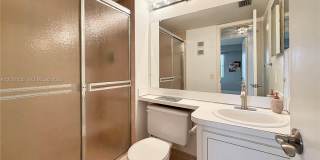 3300 W Rolling Hills Cir Gallery 15