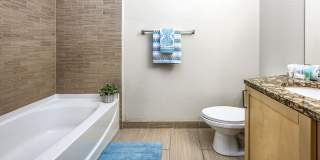 Casa Bella on Westshore Gallery 28