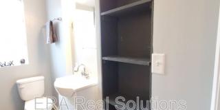 1094 Oakwood Avenue Gallery 9