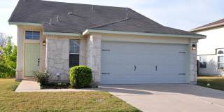 3 Bedroom 2.5 Bath in Hutto Square Gallery 1