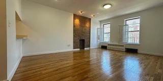 1795 Lexington Avenue Gallery 1