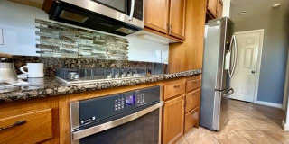 2297 Treetop Lane Gallery 5