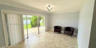 9357 Fontainebleau Blvd Gallery 3