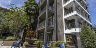 NoHo Flats Gallery 7