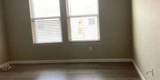 Remarkable totally renovated 2bed 2bath townhome is SW Las Vegas Gallery 40