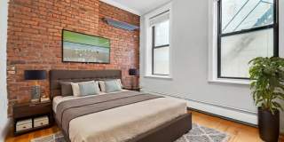303 Mercer Street Gallery 3