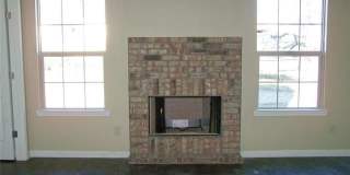 1013 Rice Street Gallery 4