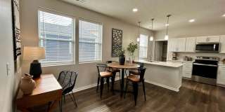 The Bungalows on the Lake - Block C Gallery 336