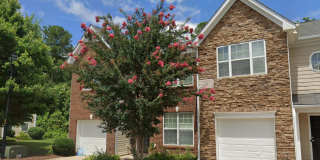 Room in 5 Bedroom Home at Plank Bridge Way Gallery 1