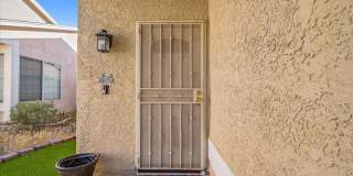 Charming 3 Bedroom Single-Story Las Vegas Home with Stylish Upgrades & Beautiful Backyard Gallery 5