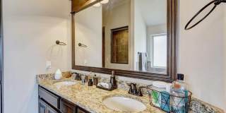 $500 Off First Month's Rent!!! St James Park Home in Norman - Community Pool!  Available in Now! Gallery 34