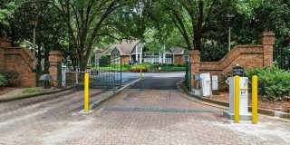 1037 Mcgill Park Avenue Northeast Gallery 32
