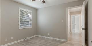 2909 Southwest Boulevard Gallery 9