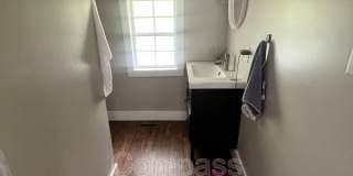 2418 Washington Avenue Gallery 8