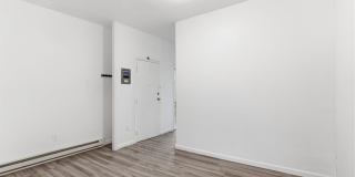 5 Elm Street 3 Gallery 5