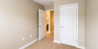 6065 TICKET Way Gallery 18