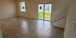 2740 SE 24th Ct Gallery 6