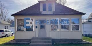 2 Bed 1.5 Bath Single Family Home in Mitchell, SD! Gallery 1